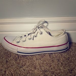 Pair of Converse Chuck Taylor All Star (Low Top)